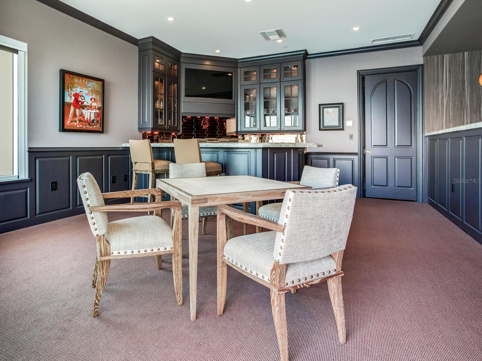 Listing photo id 80 for 3507 Bayshore Boulevard 2001