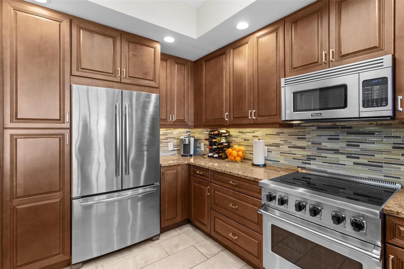 Image 20 of 52 For 1325 Snell Isle Boulevard Ne 708