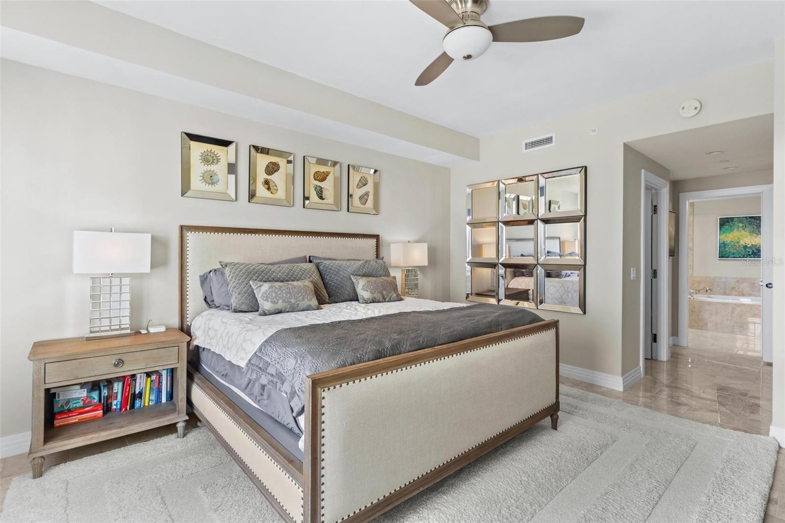 Image 25 of 52 For 1325 Snell Isle Boulevard Ne 708