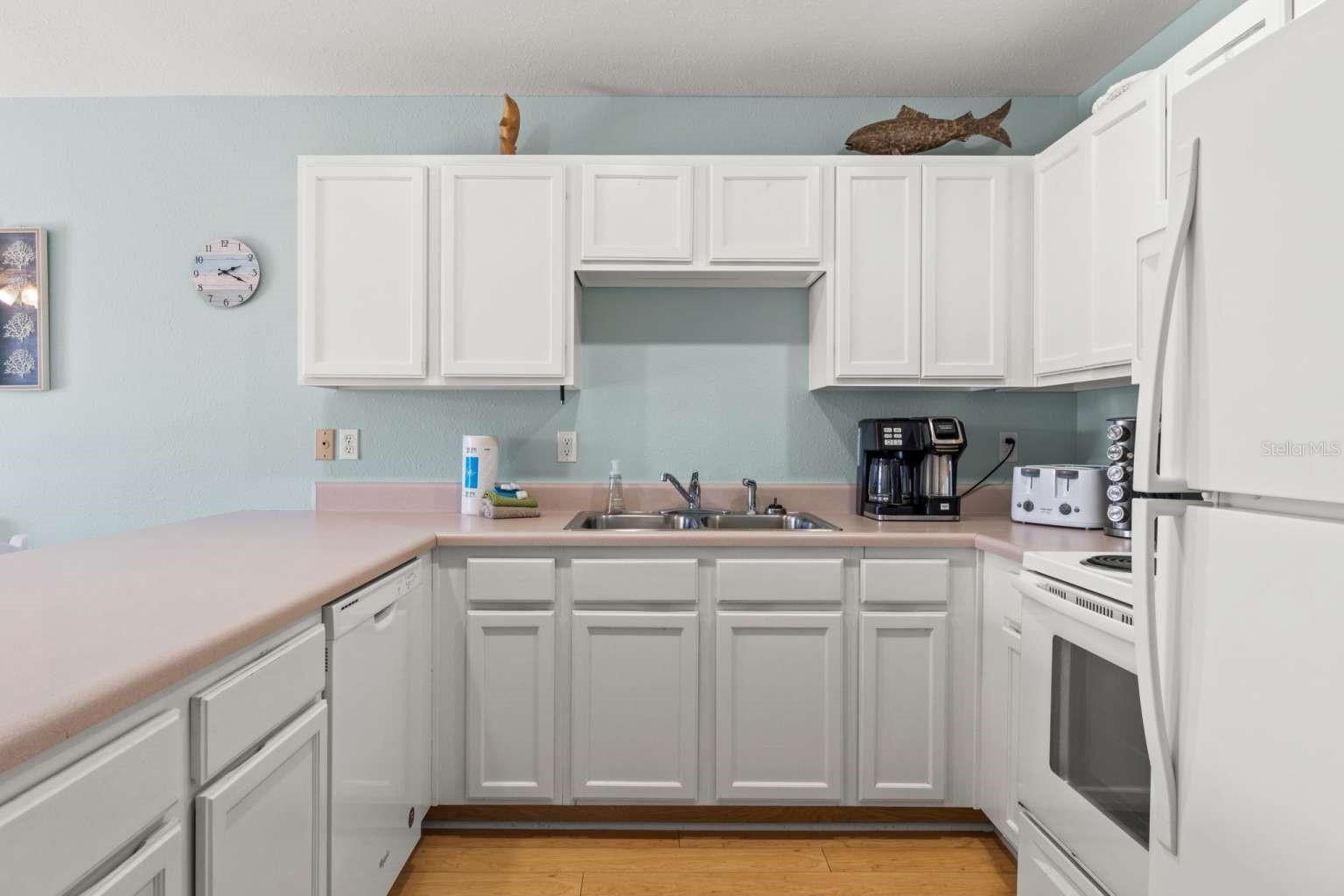 Image 11 of 44 For 161 Parkside Circle