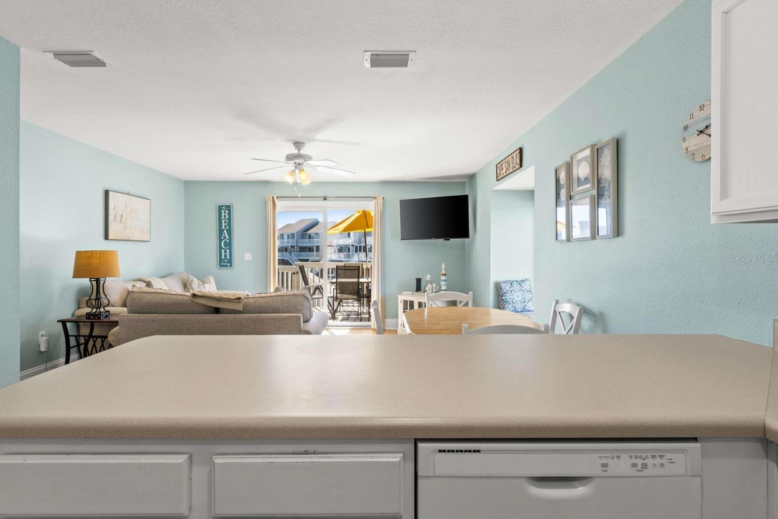 Image 12 of 44 For 161 Parkside Circle