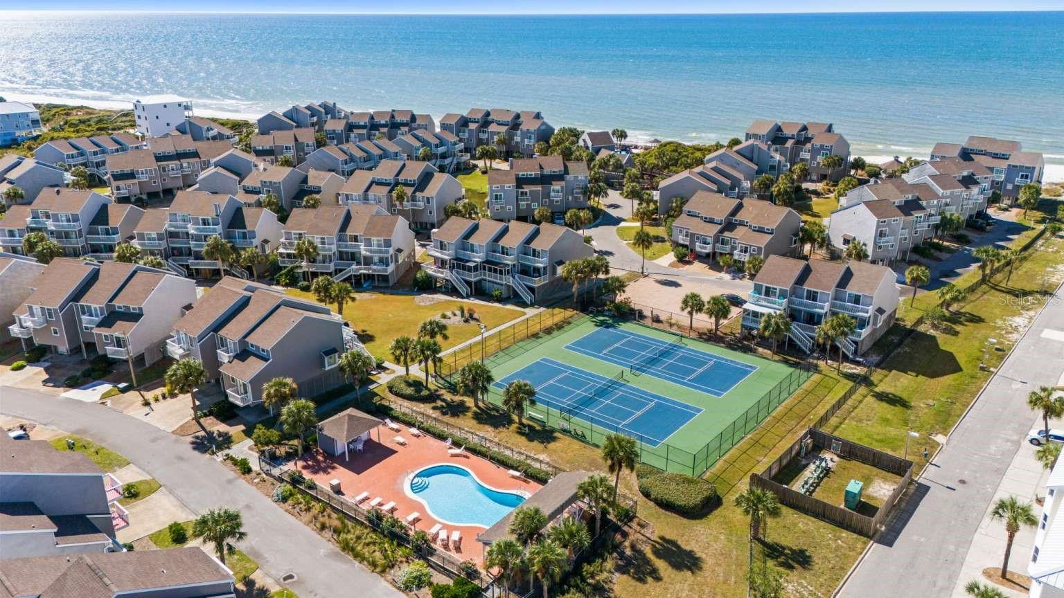 Image 36 of 44 For 161 Parkside Circle