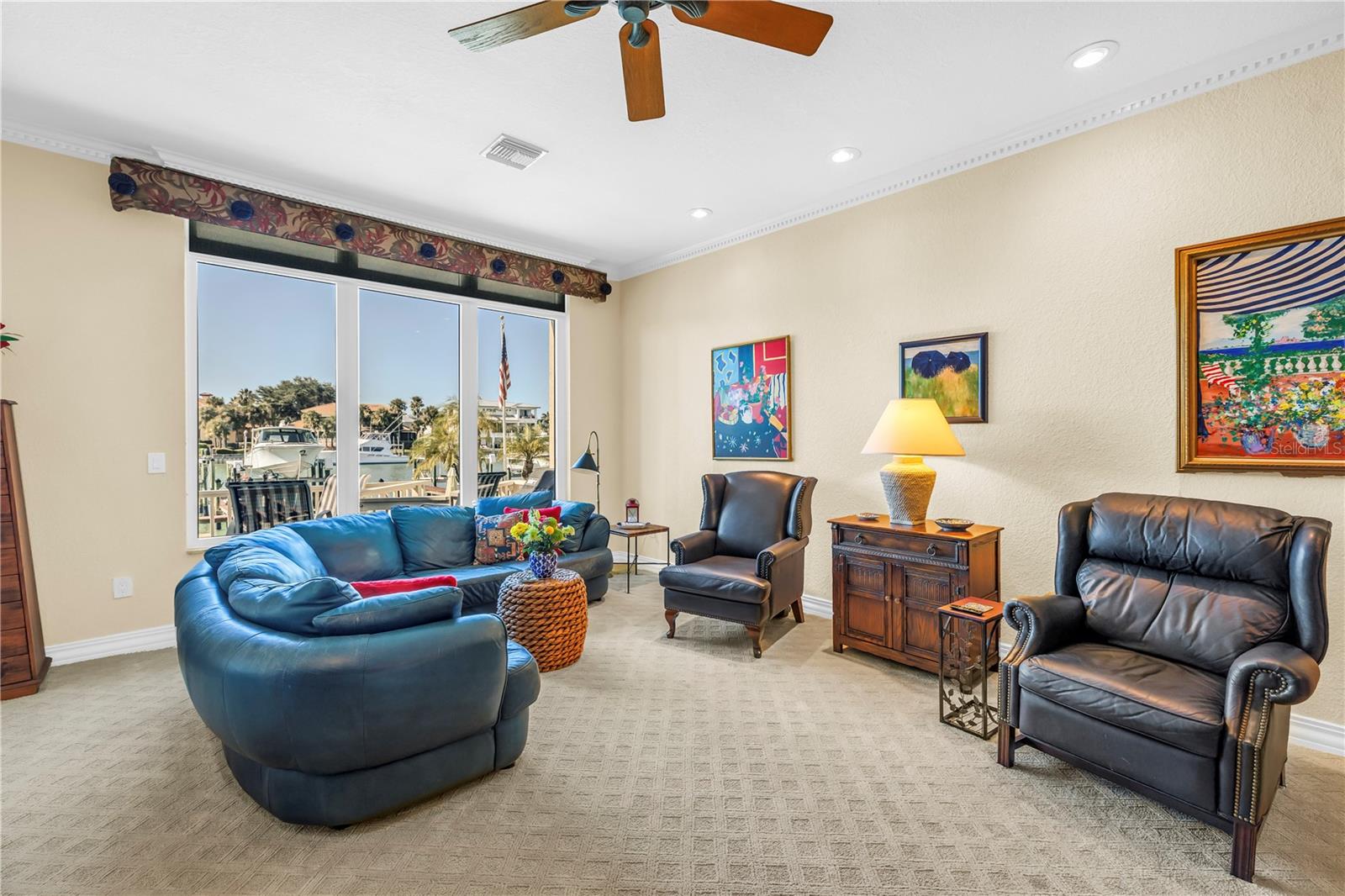 Image 19 of 79 For 758 Pinellas Bayway S