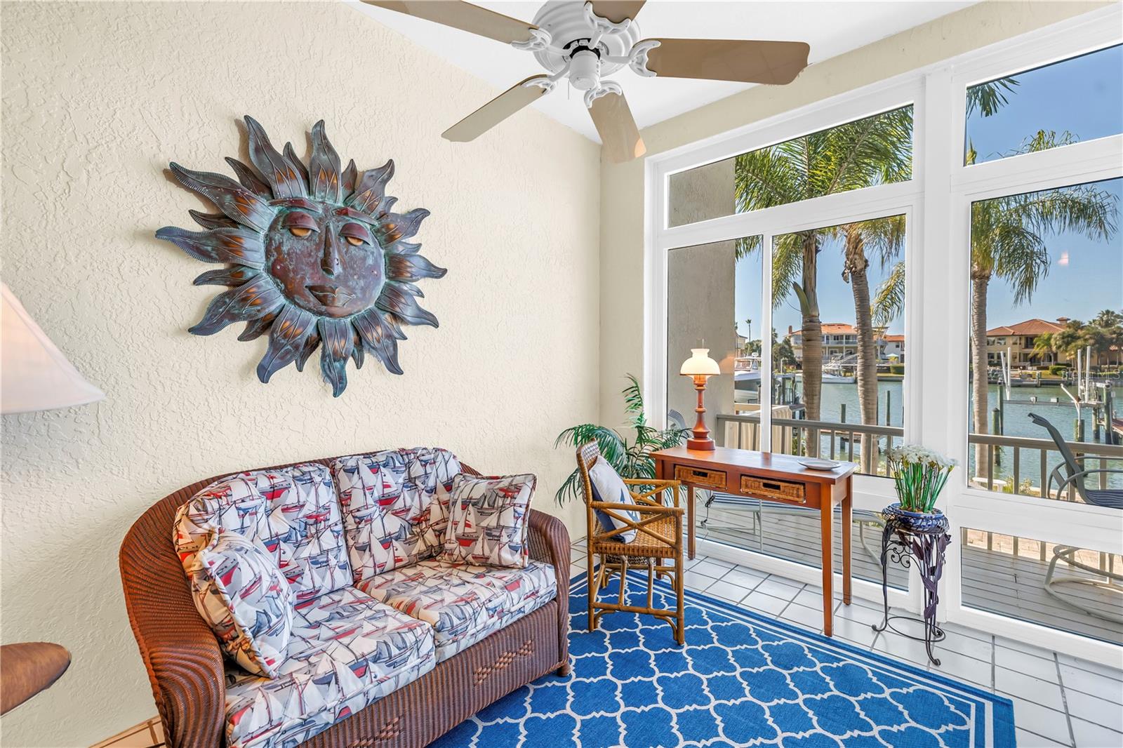 Image 22 of 79 For 758 Pinellas Bayway S