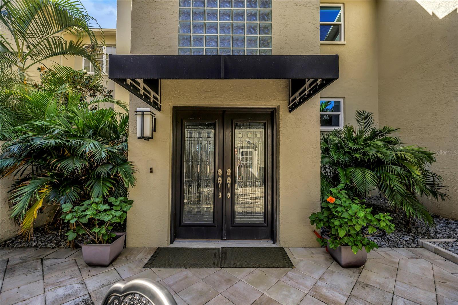 Image 5 of 79 For 758 Pinellas Bayway S