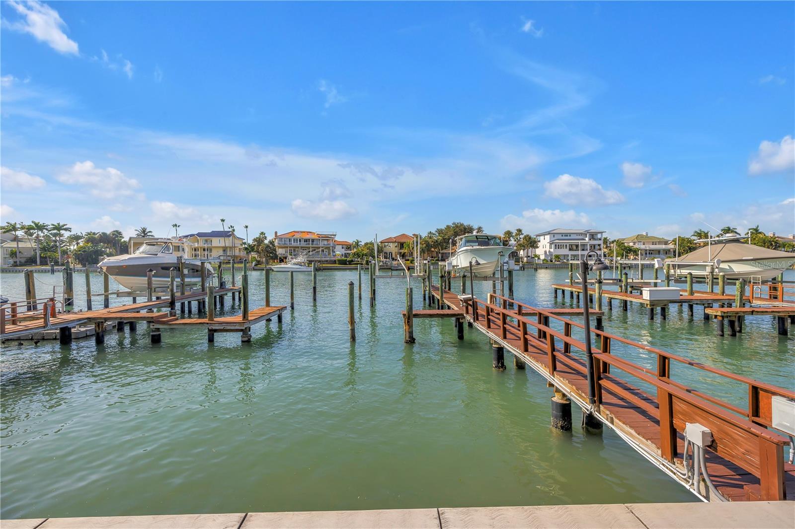 Image 55 of 79 For 758 Pinellas Bayway S