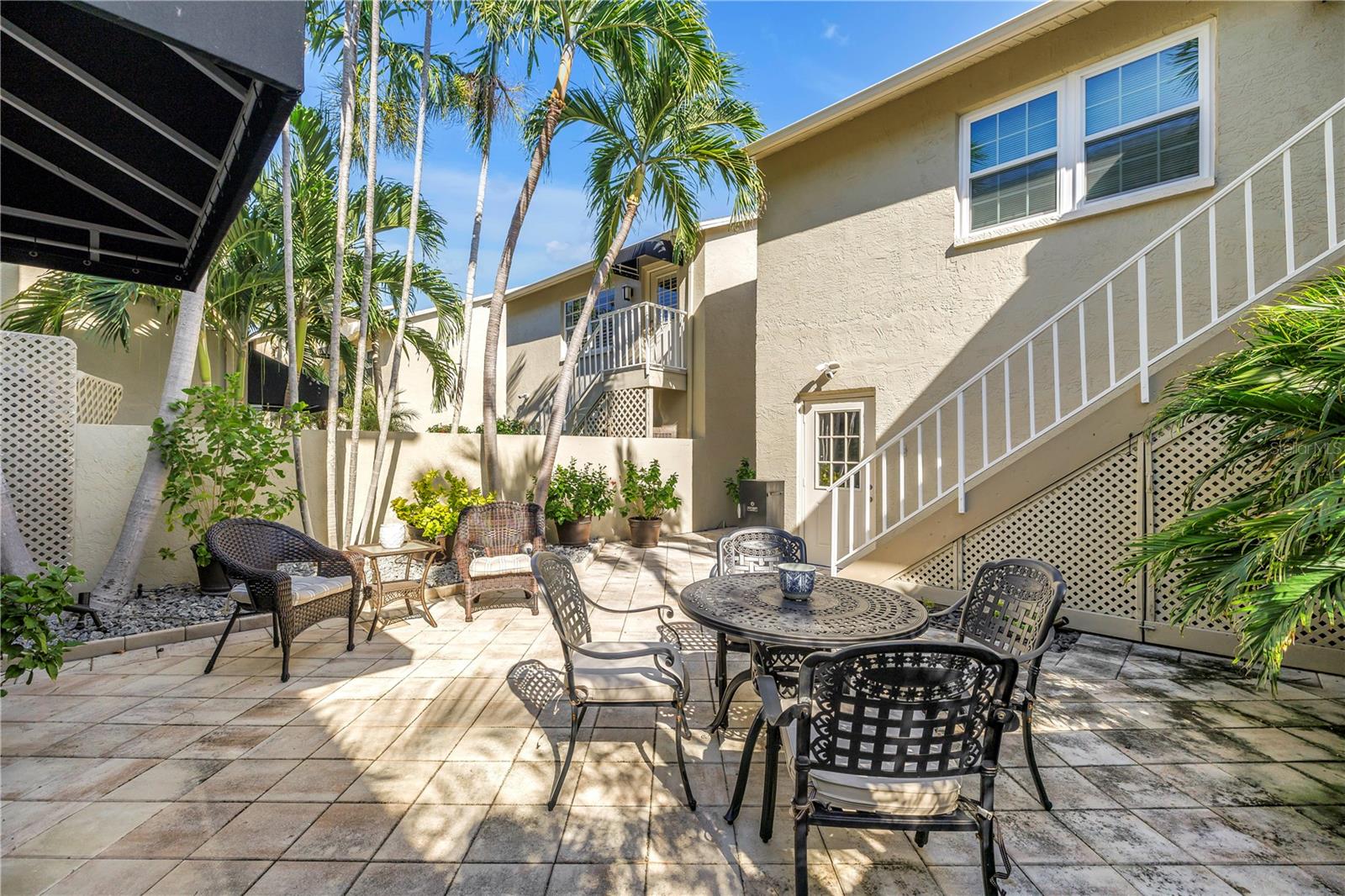 Image 61 of 79 For 758 Pinellas Bayway S