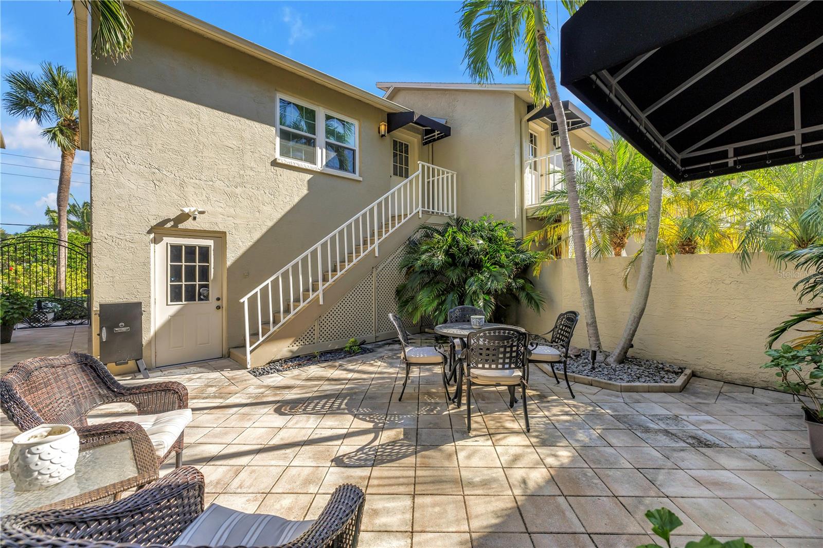 Image 62 of 79 For 758 Pinellas Bayway S