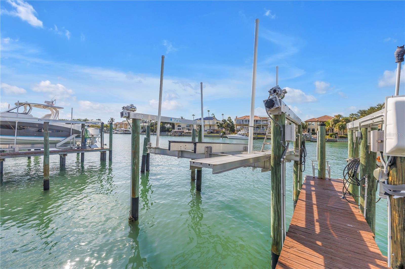 Image 75 of 79 For 758 Pinellas Bayway S