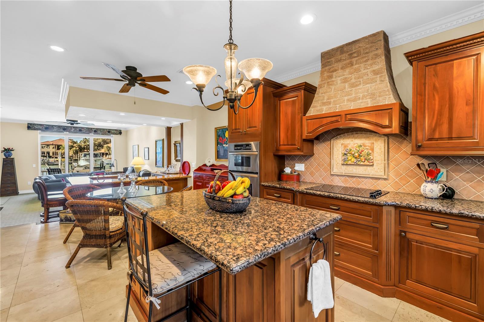 Image 9 of 79 For 758 Pinellas Bayway S