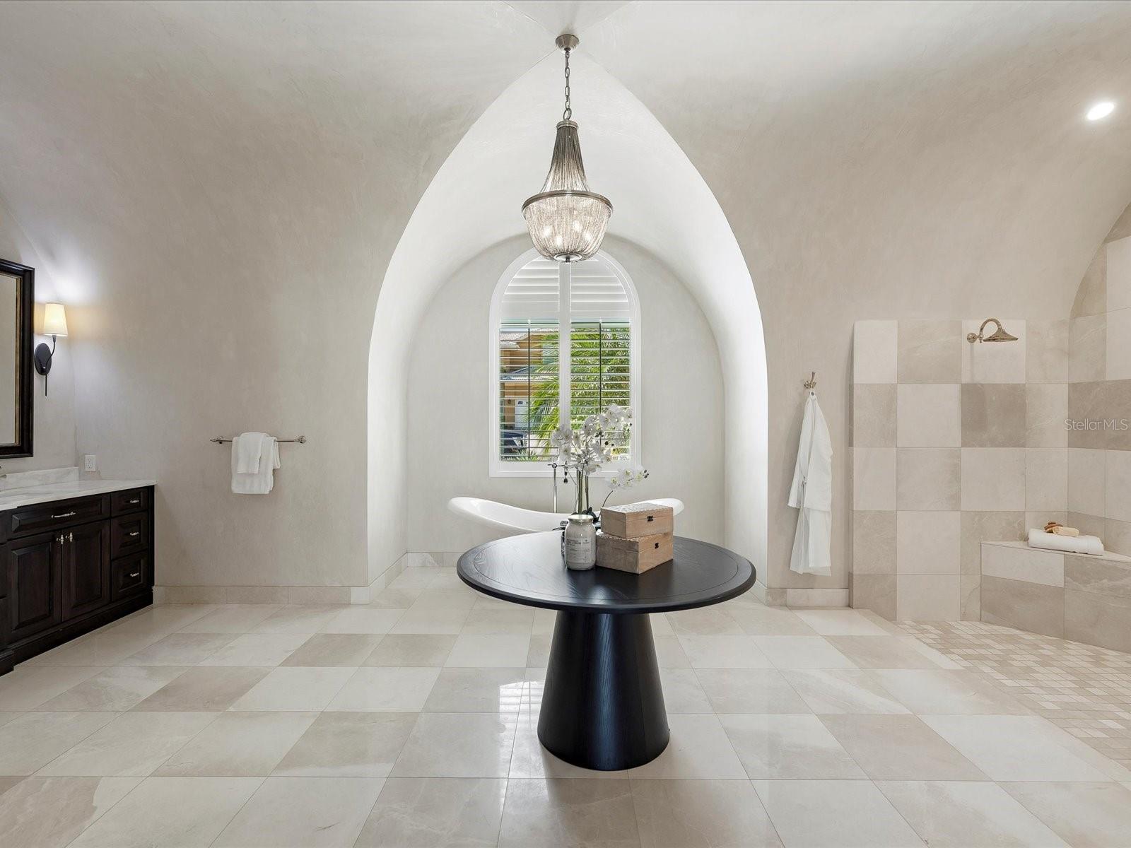 Image 15 of 66 For 643 Harbor Island