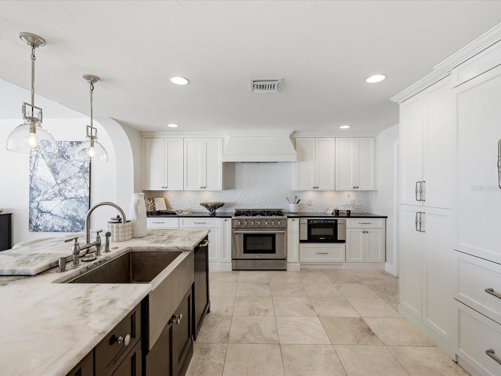 Image 22 of 66 For 643 Harbor Island