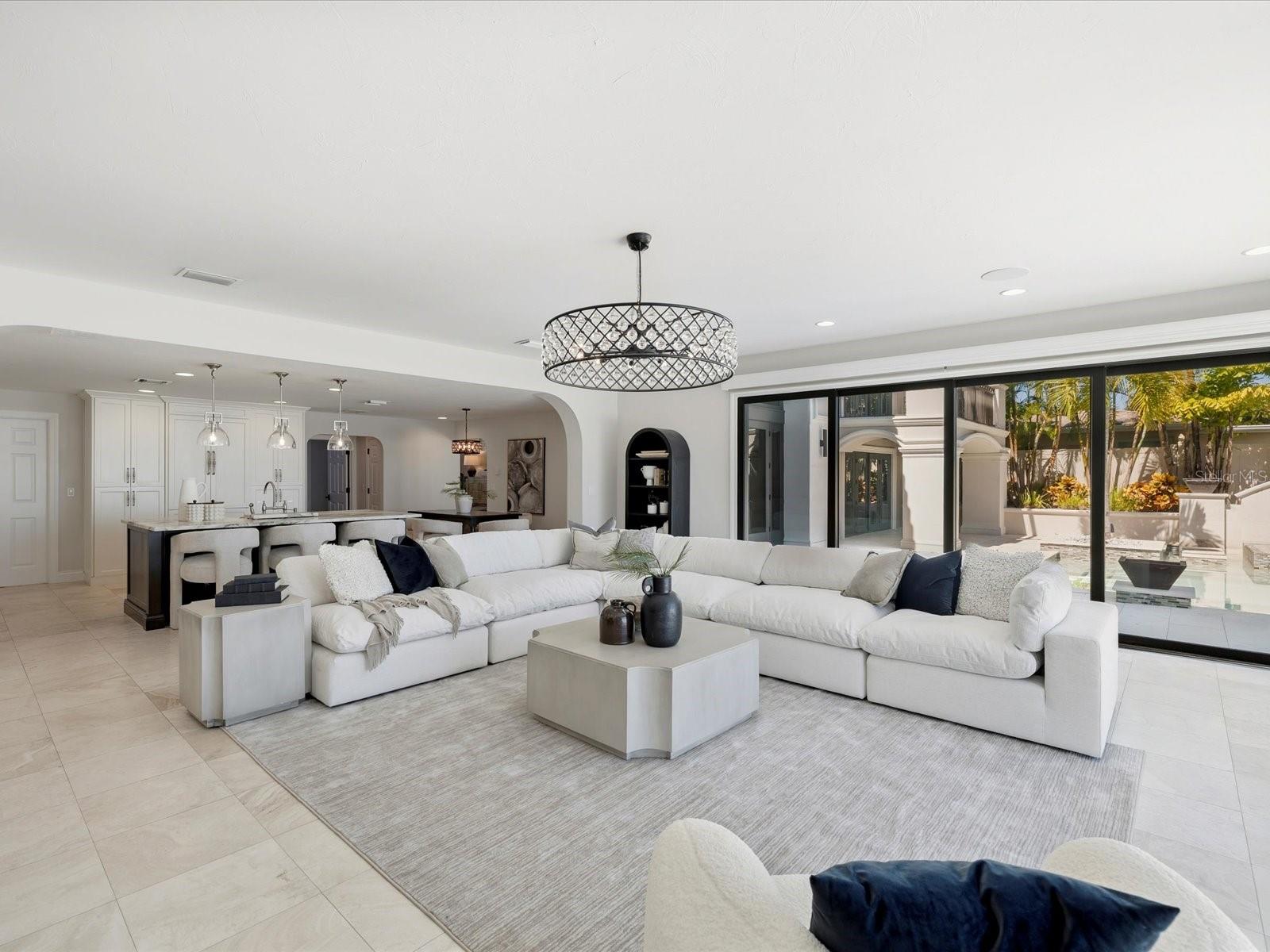 Image 27 of 66 For 643 Harbor Island