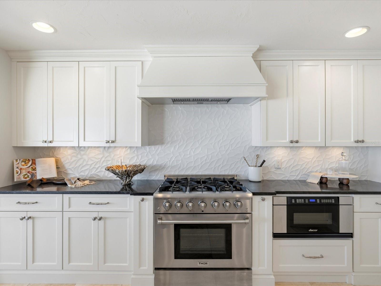 Image 34 of 66 For 643 Harbor Island