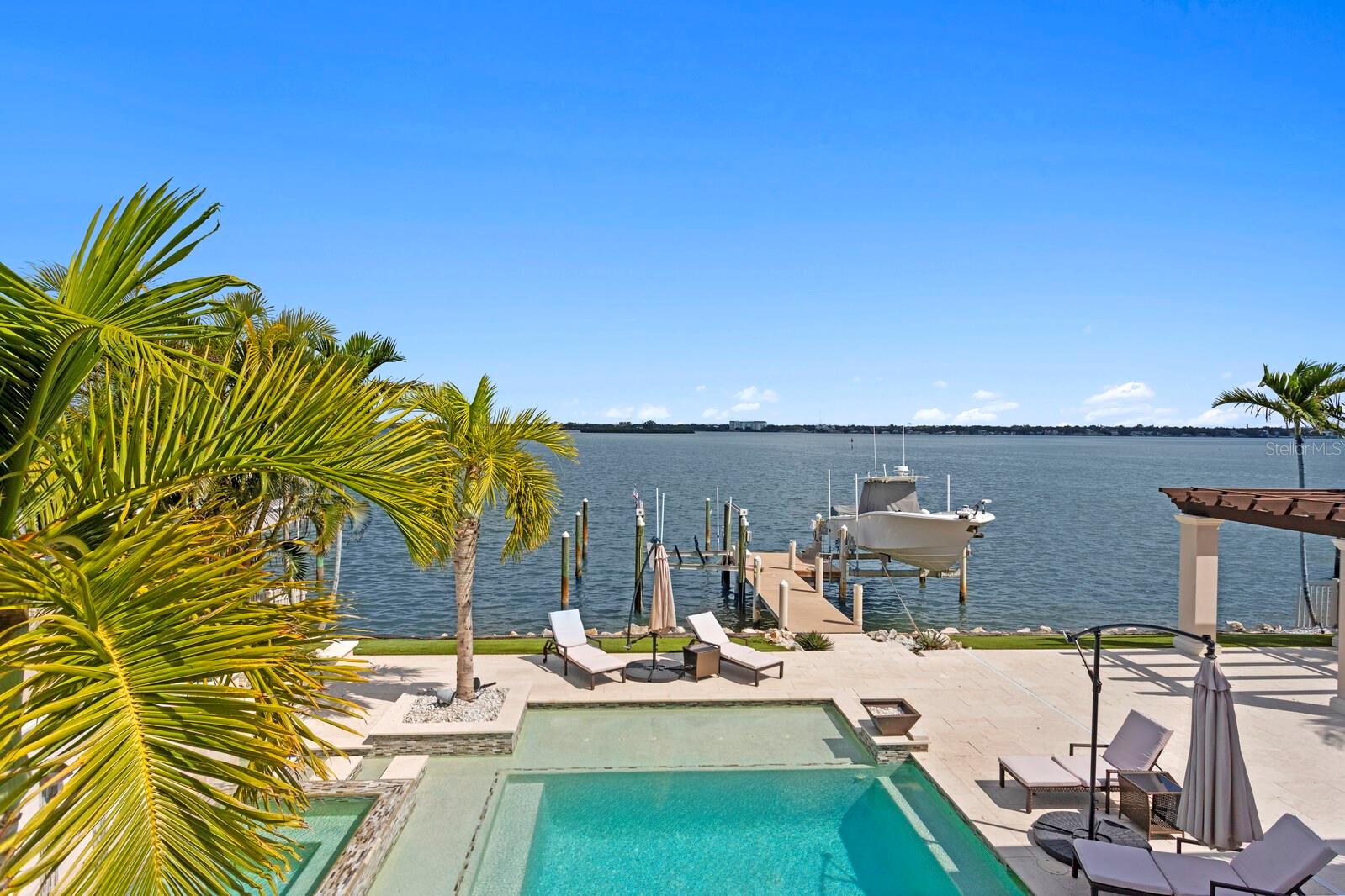 Image 51 of 66 For 643 Harbor Island