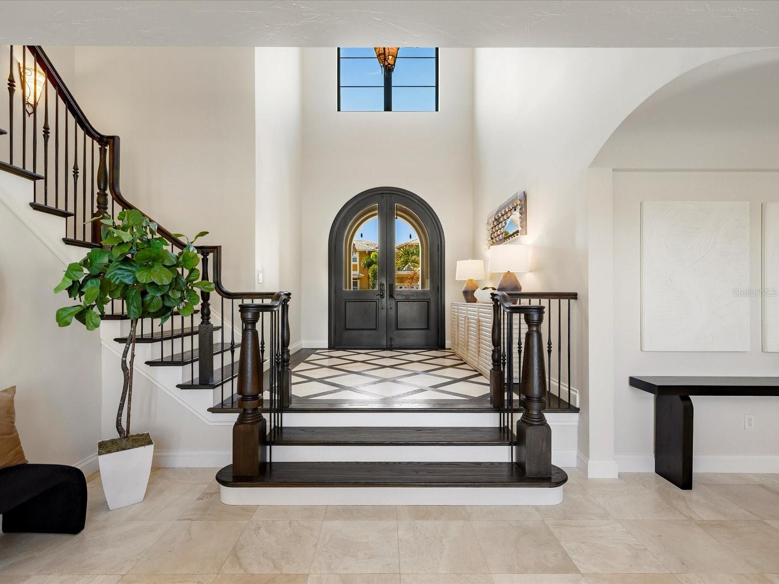 Image 8 of 66 For 643 Harbor Island