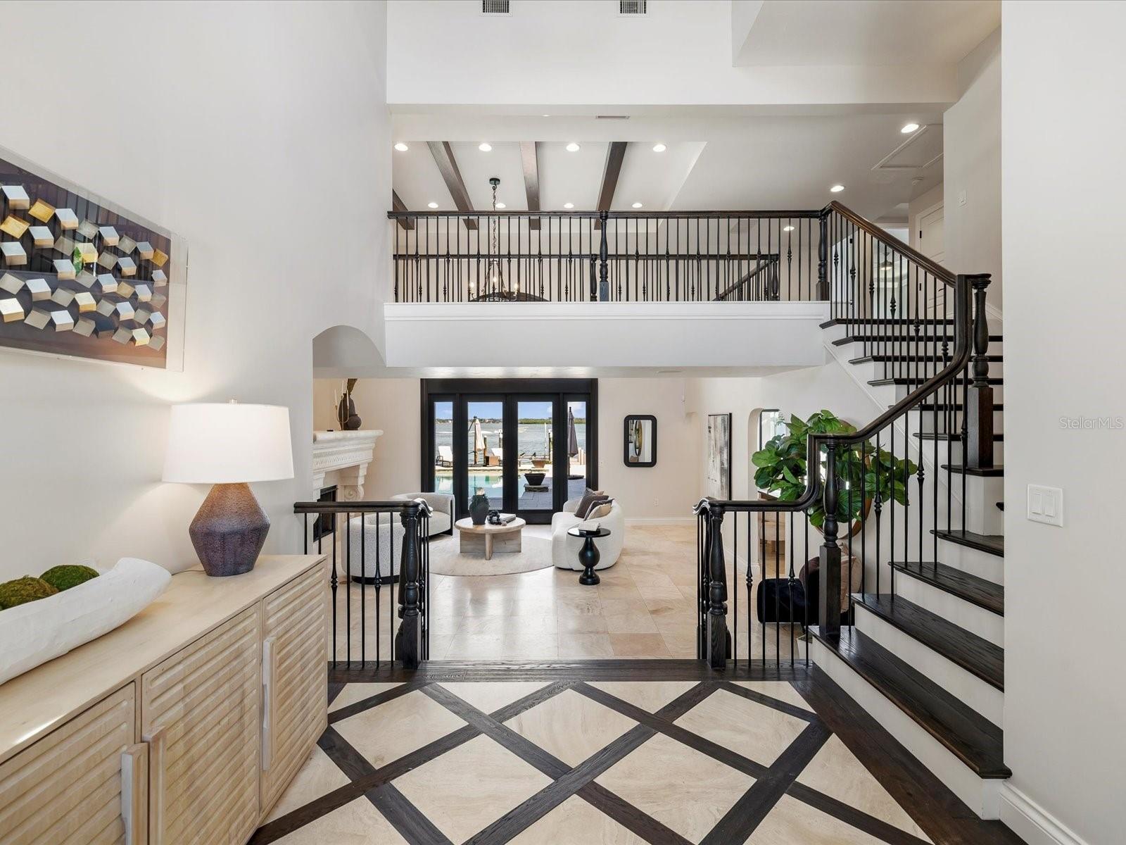 Image 9 of 66 For 643 Harbor Island