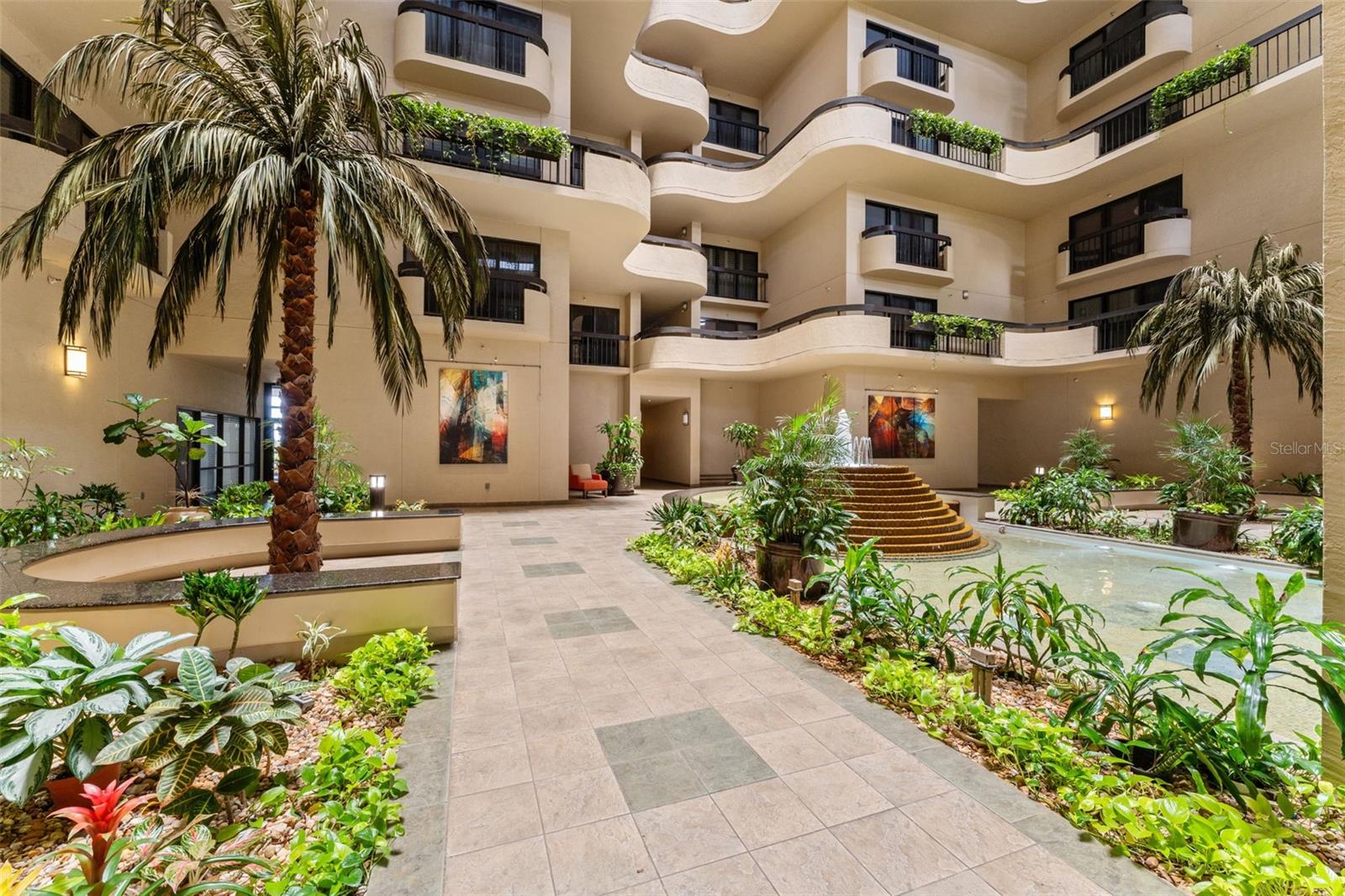 Image 43 of 51 For 2413 Bayshore Boulevard 805