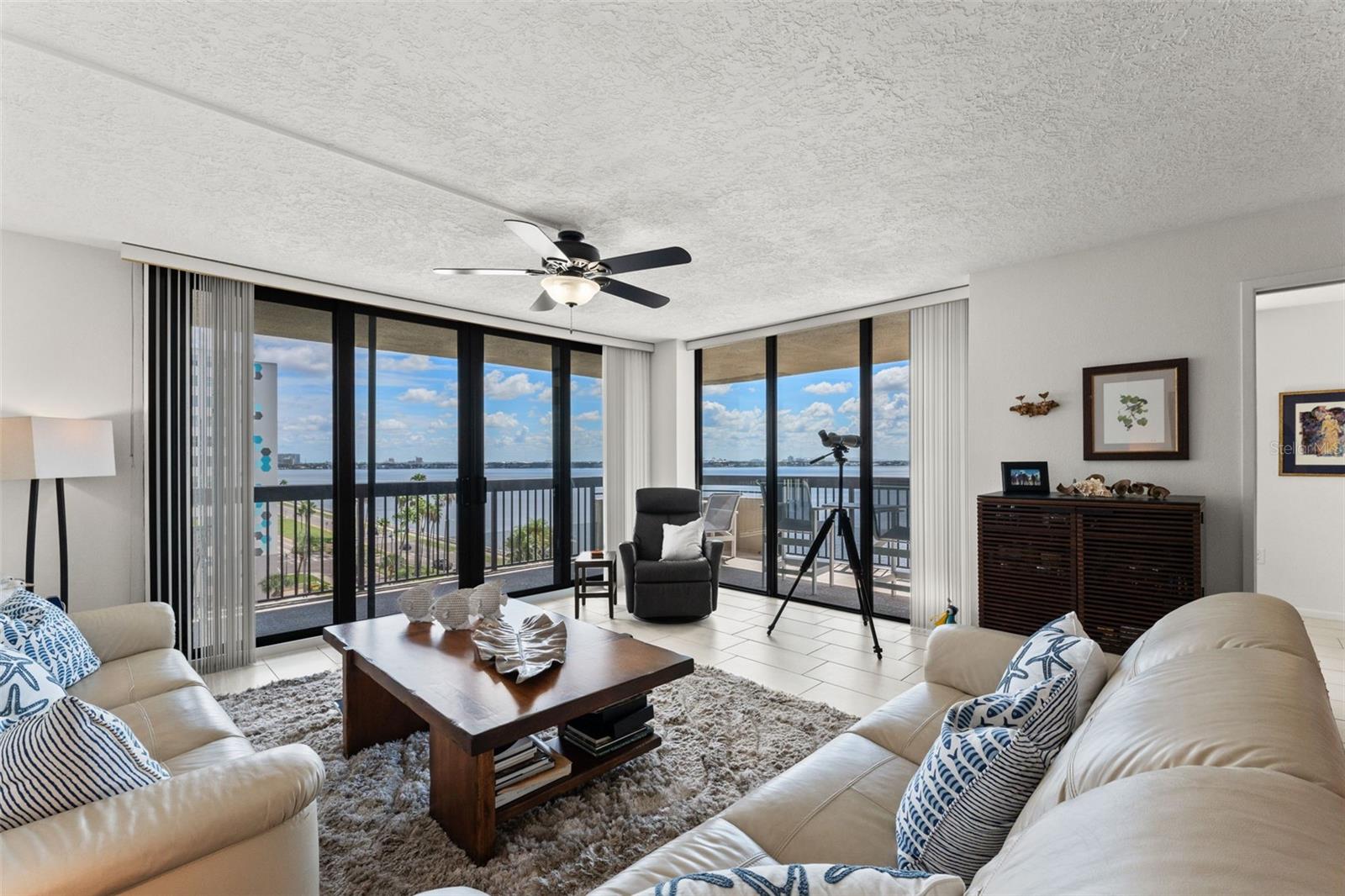 Image 7 of 51 For 2413 Bayshore Boulevard 805