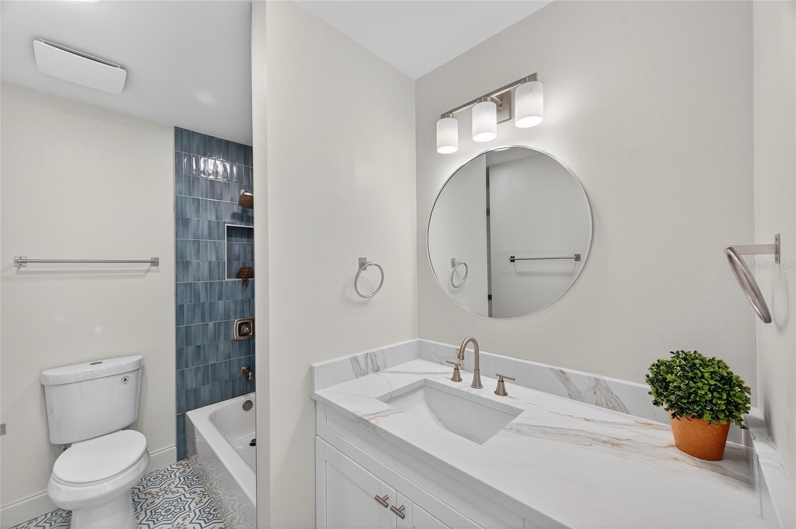 Image 37 of 68 For 14339 Diplomat Drive