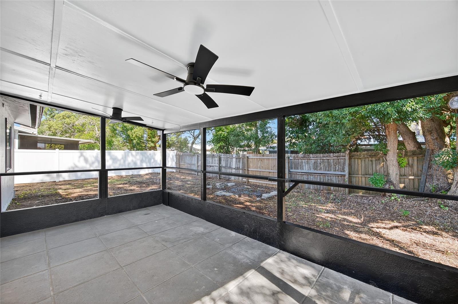 Image 48 of 68 For 14339 Diplomat Drive