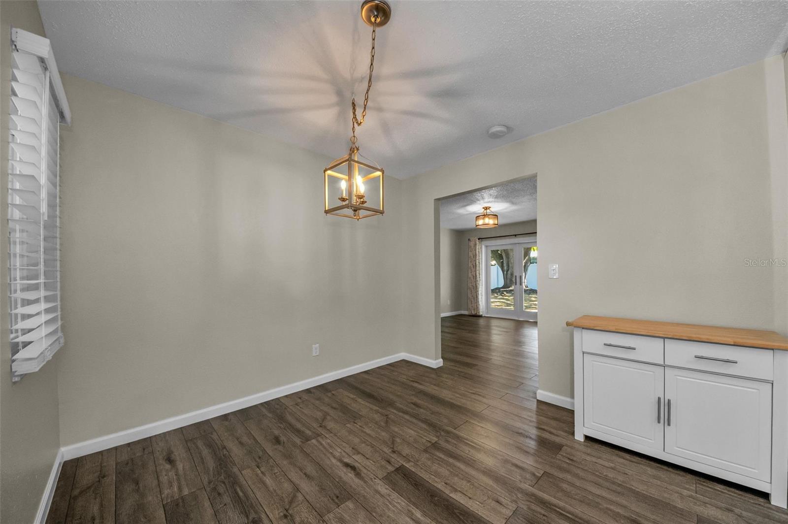 Image 18 of 41 For 11129 62nd Street N