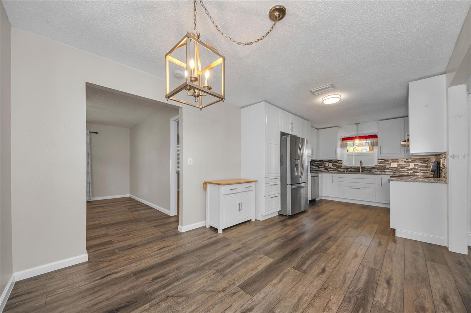 Image 20 of 41 For 11129 62nd Street N