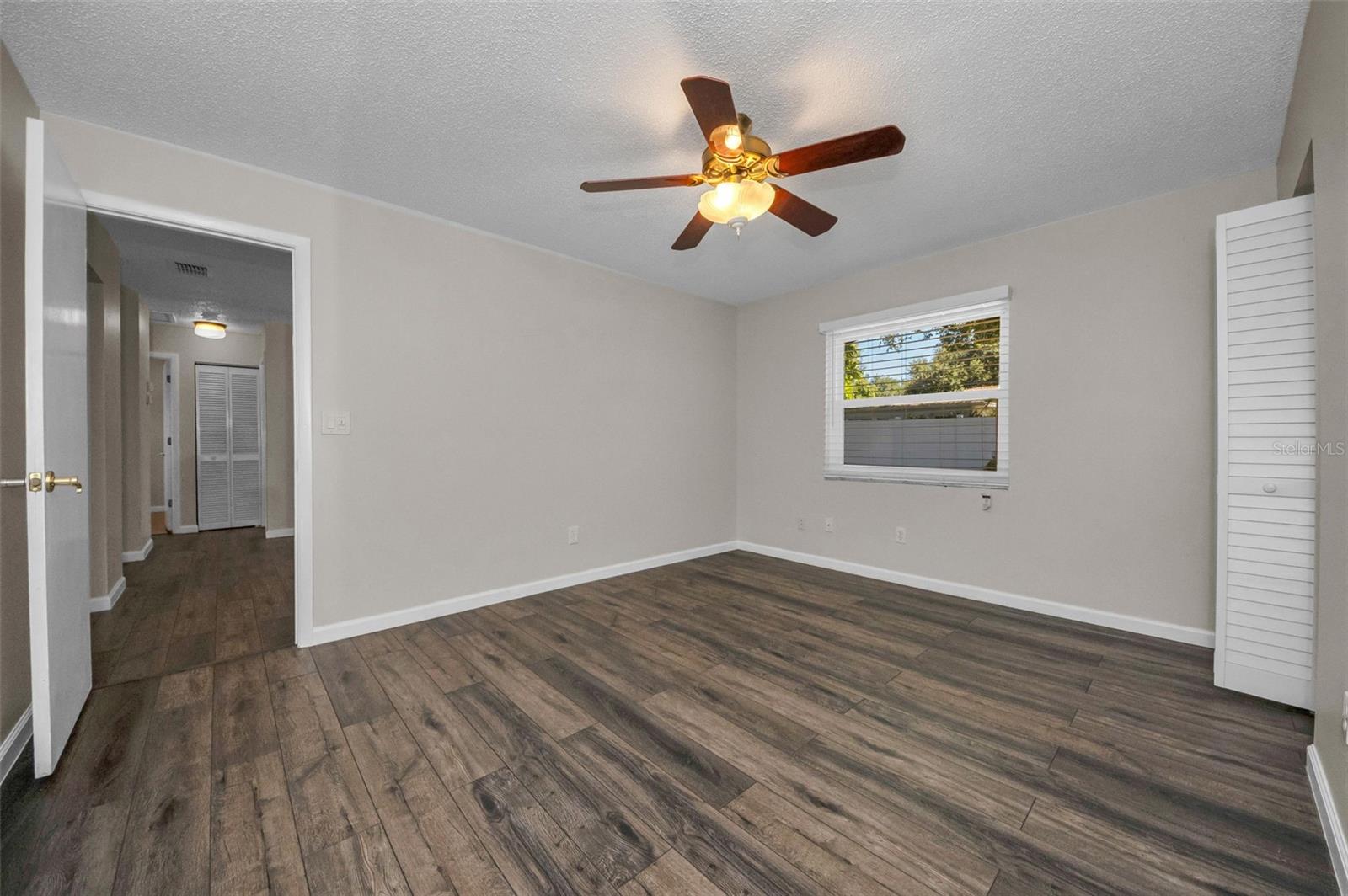 Image 25 of 41 For 11129 62nd Street N