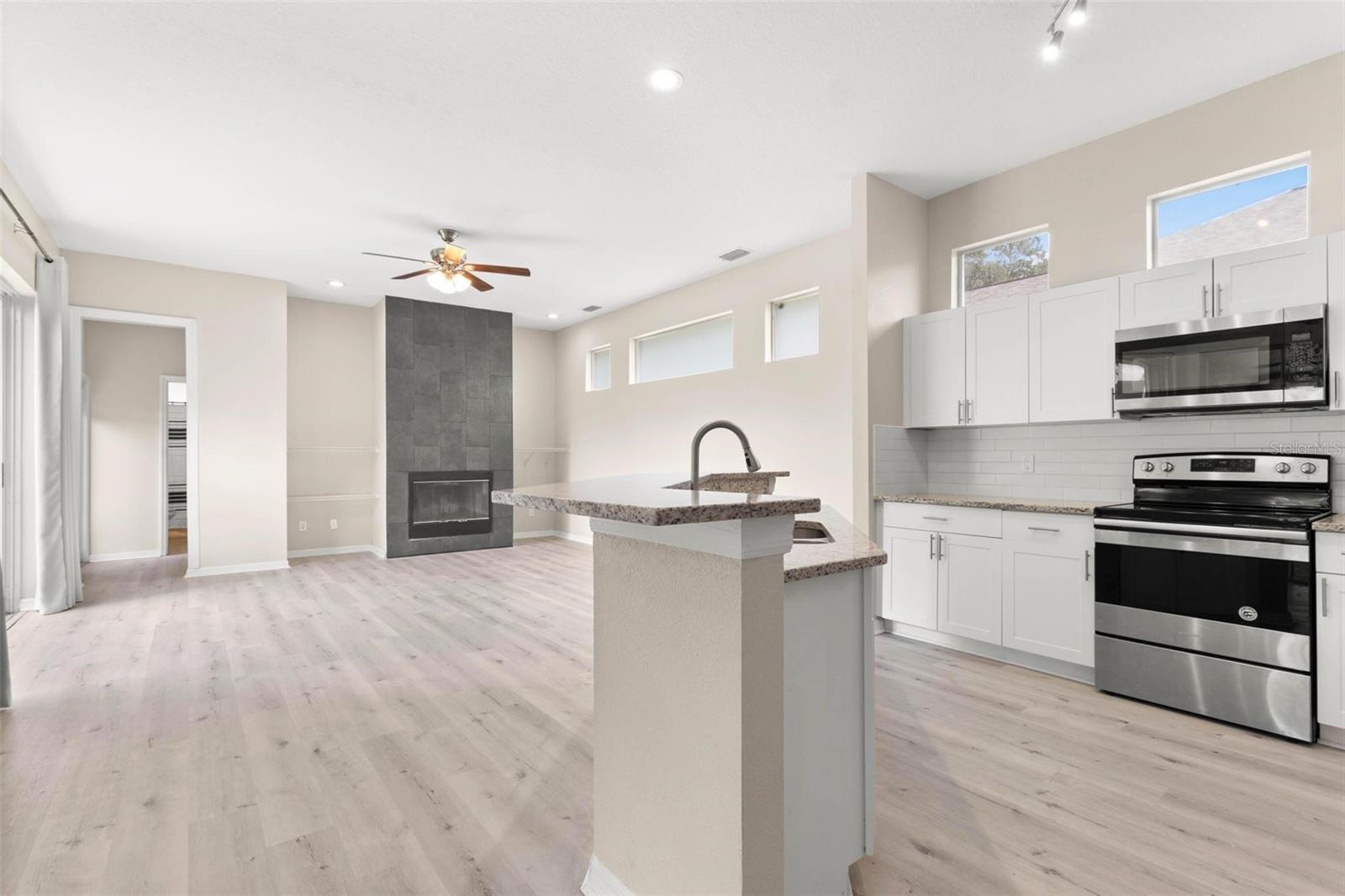 Image 20 of 33 For 3023 Minuteman Lane