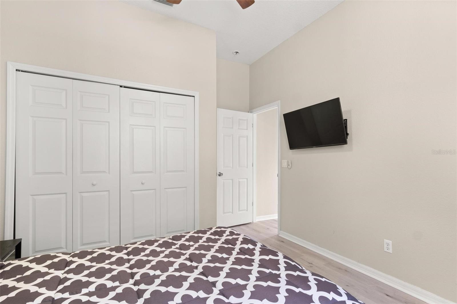 Image 25 of 33 For 3023 Minuteman Lane