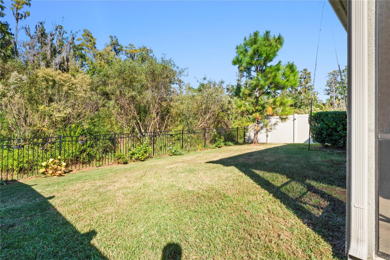 Image 14 of 39 For 10582 Hawks Landing Drive