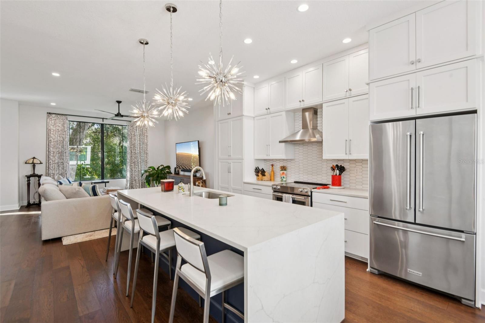 Image 12 of 62 For 2851 Gandy Boulevard 12