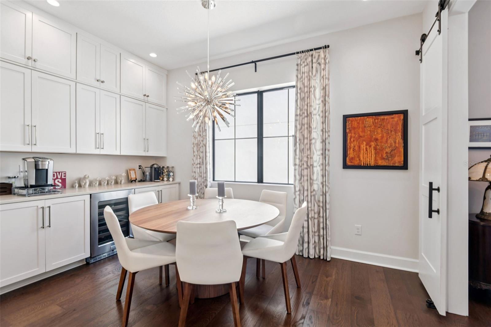 Image 14 of 62 For 2851 Gandy Boulevard 12