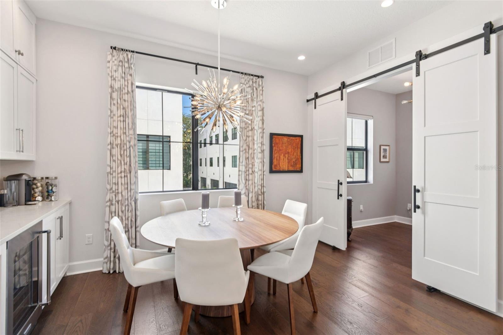 Image 15 of 62 For 2851 Gandy Boulevard 12