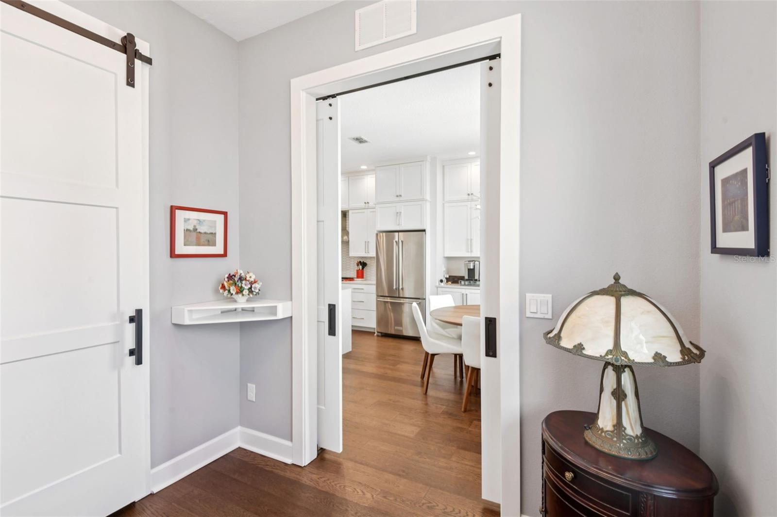 Image 23 of 62 For 2851 Gandy Boulevard 12