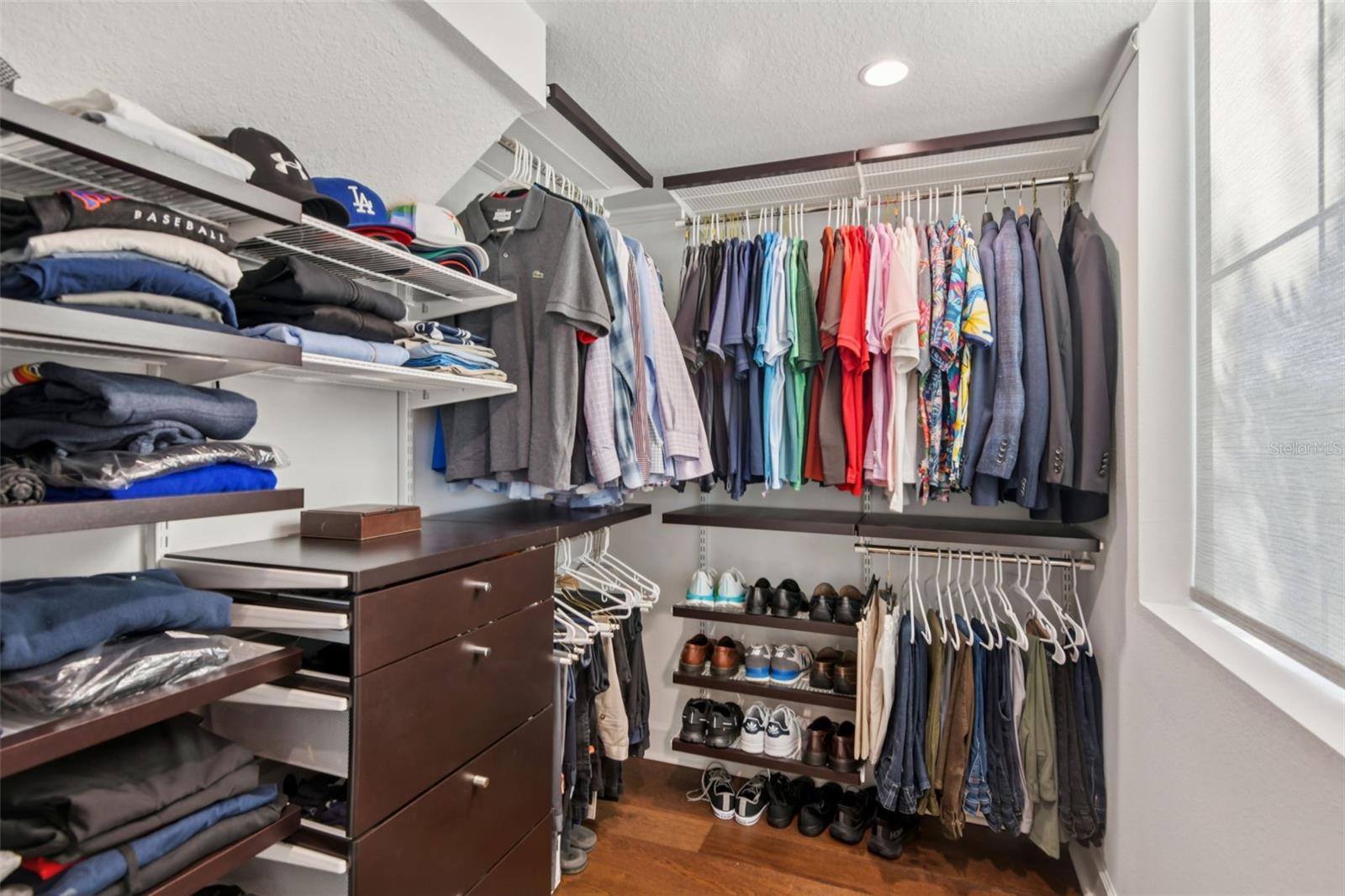 Image 40 of 62 For 2851 Gandy Boulevard 12