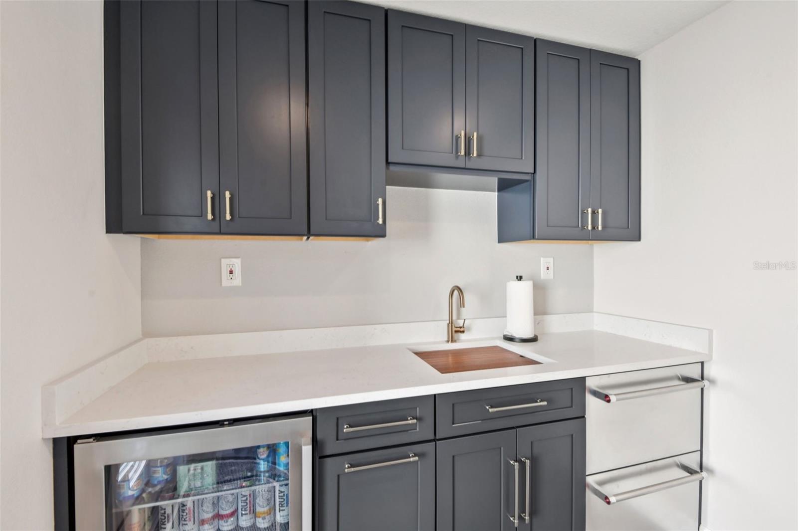 Image 41 of 62 For 2851 Gandy Boulevard 12