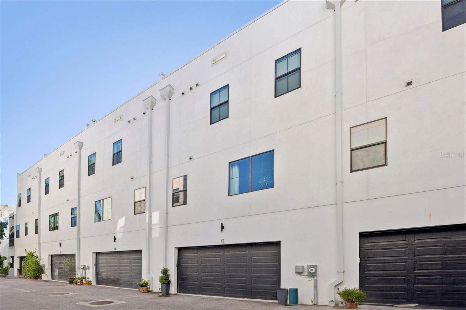 Image 48 of 62 For 2851 Gandy Boulevard 12