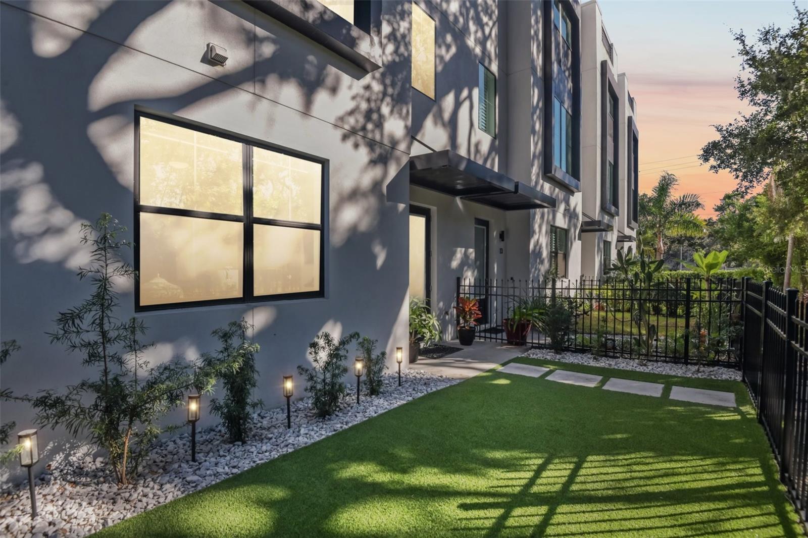 Image 61 of 62 For 2851 Gandy Boulevard 12