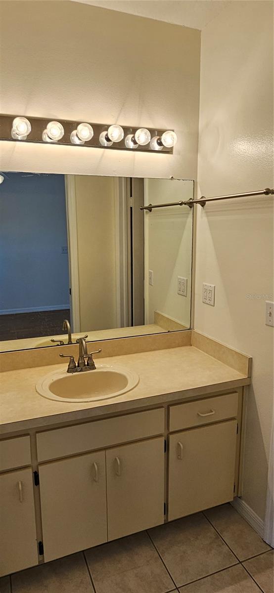 Image 14 of 26 For 1947 Tinker Drive