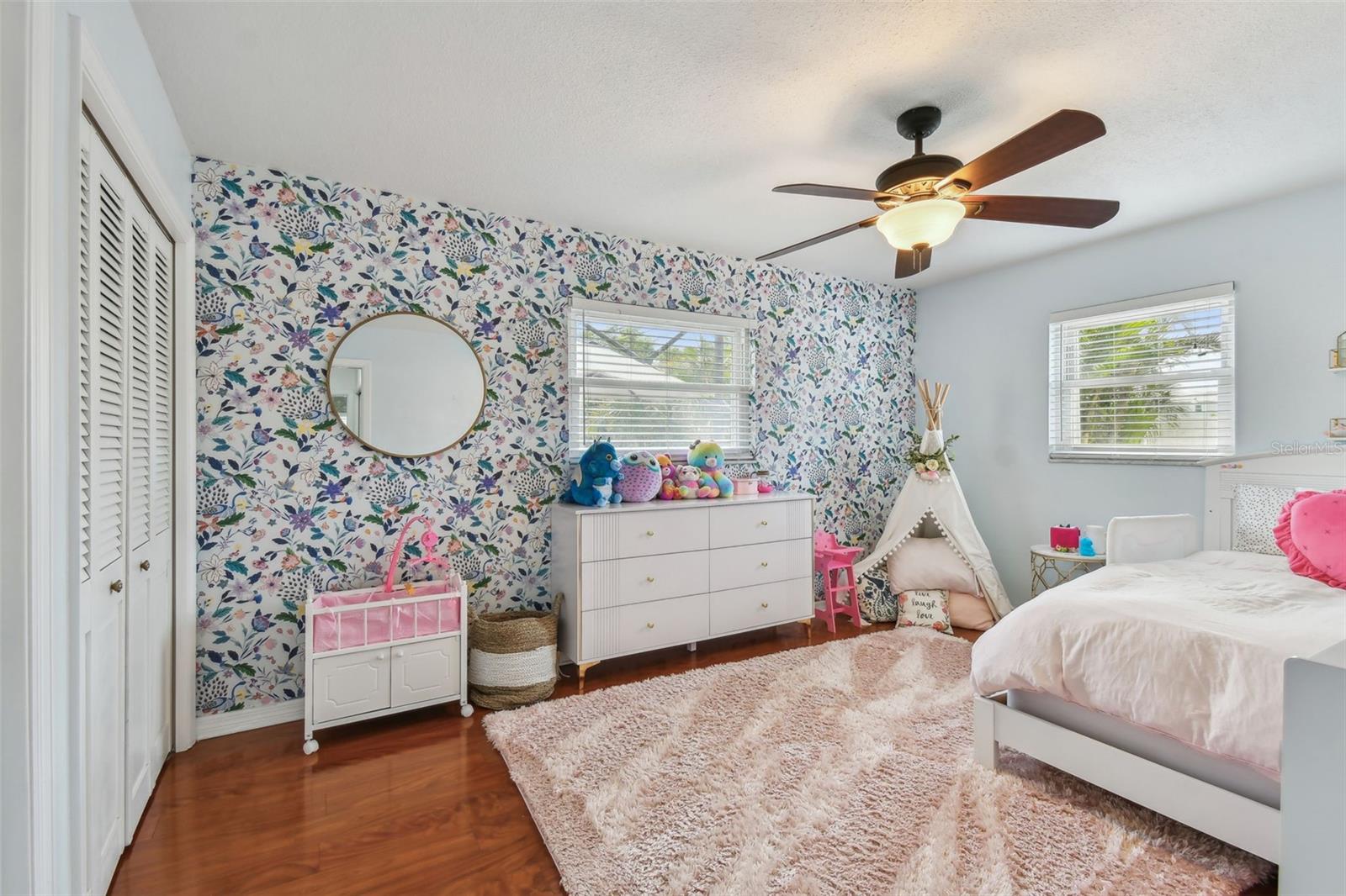 Image 26 of 46 For 2744 68th Avenue S