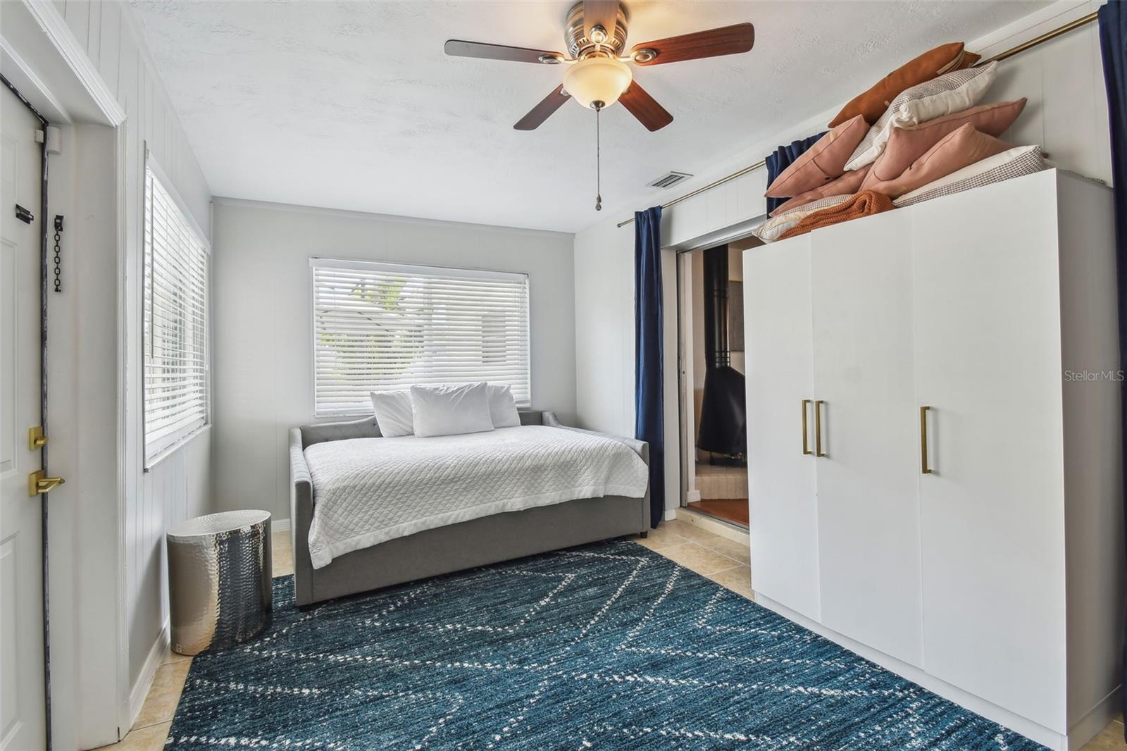 Image 29 of 46 For 2744 68th Avenue S