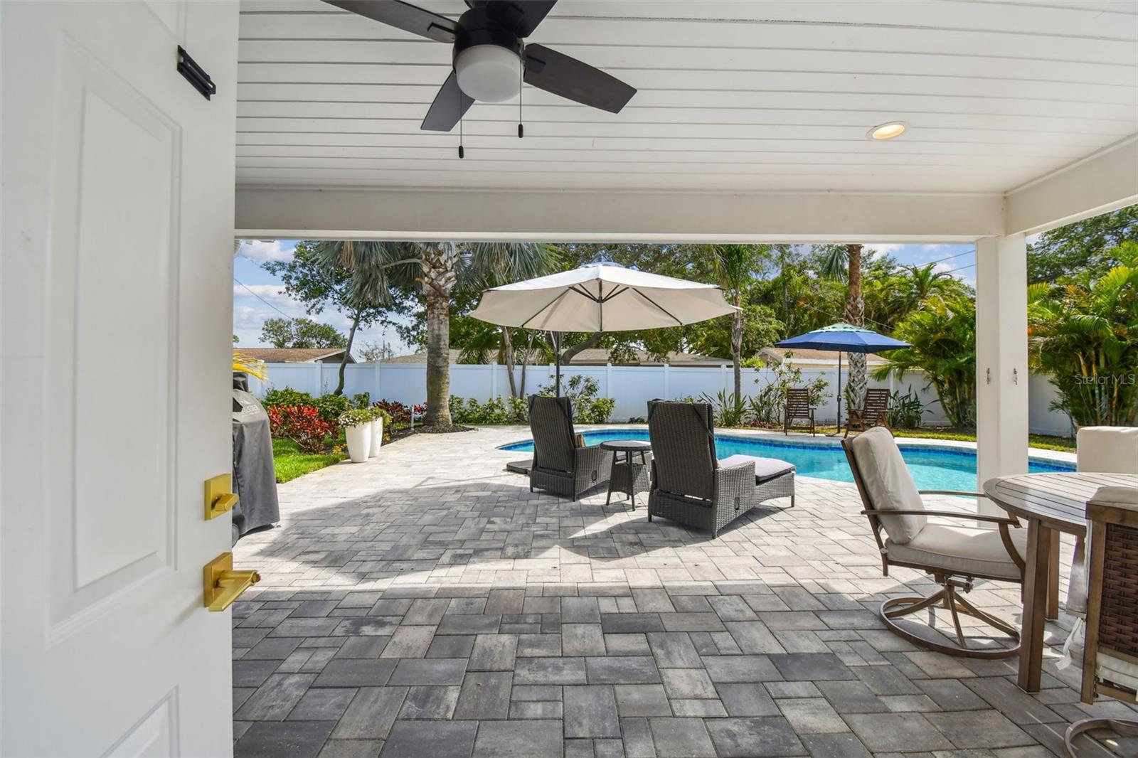 Image 30 of 46 For 2744 68th Avenue S