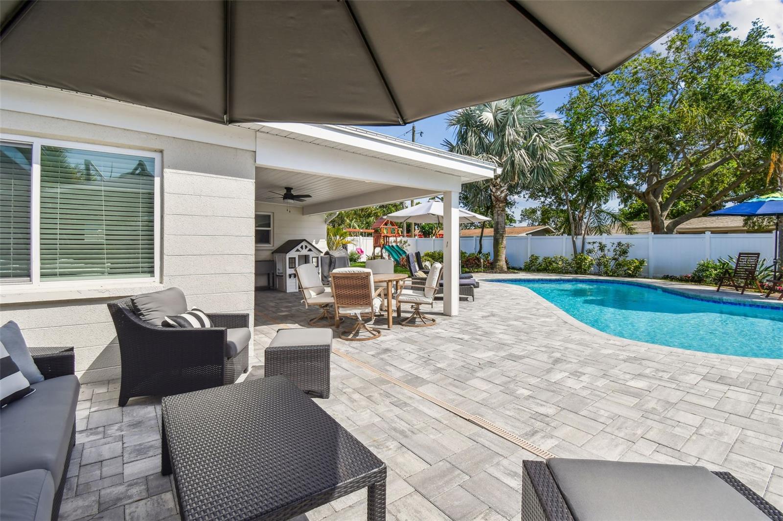 Image 34 of 46 For 2744 68th Avenue S