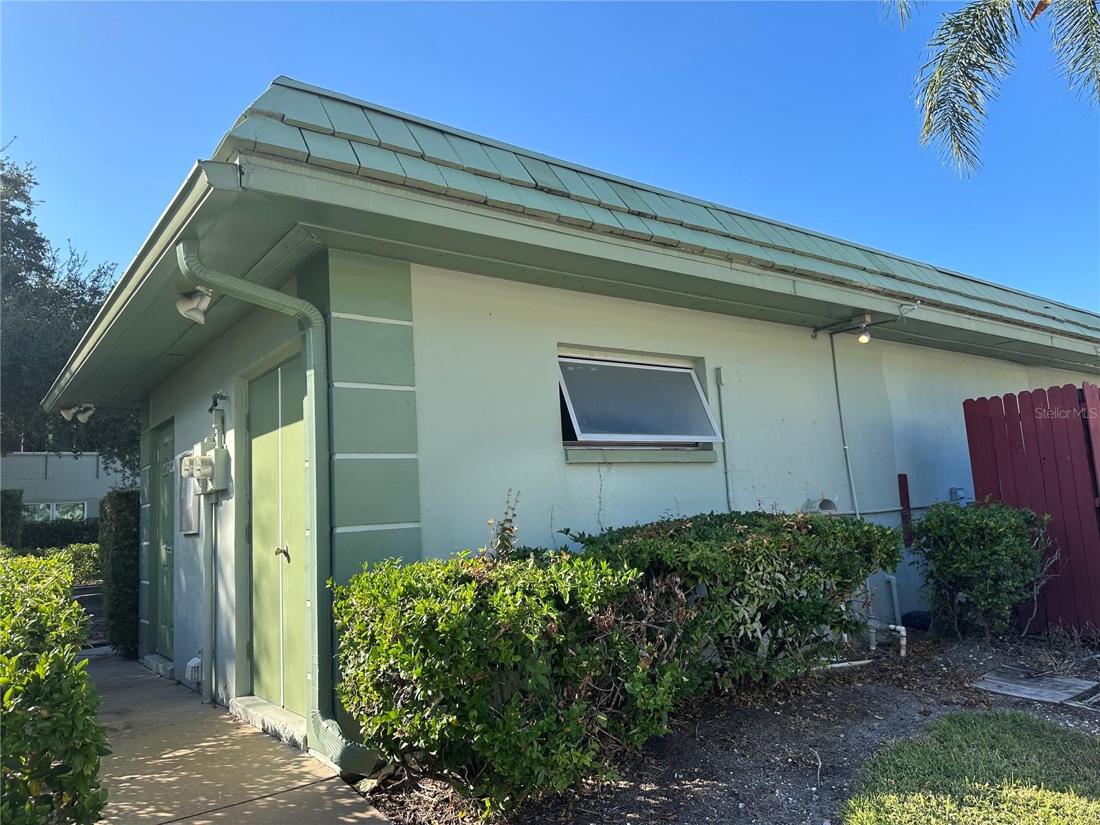 Image 18 of 18 For 1433 Belcher Road G6