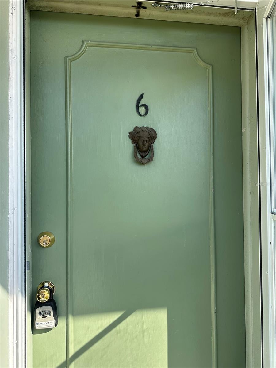 Image 2 of 18 For 1433 Belcher Road G6