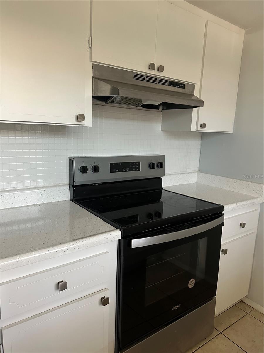 Image 7 of 18 For 1433 Belcher Road G6