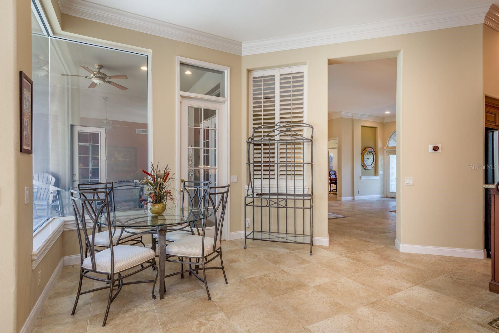 Image 14 of 59 For 3866 Moreno Drive