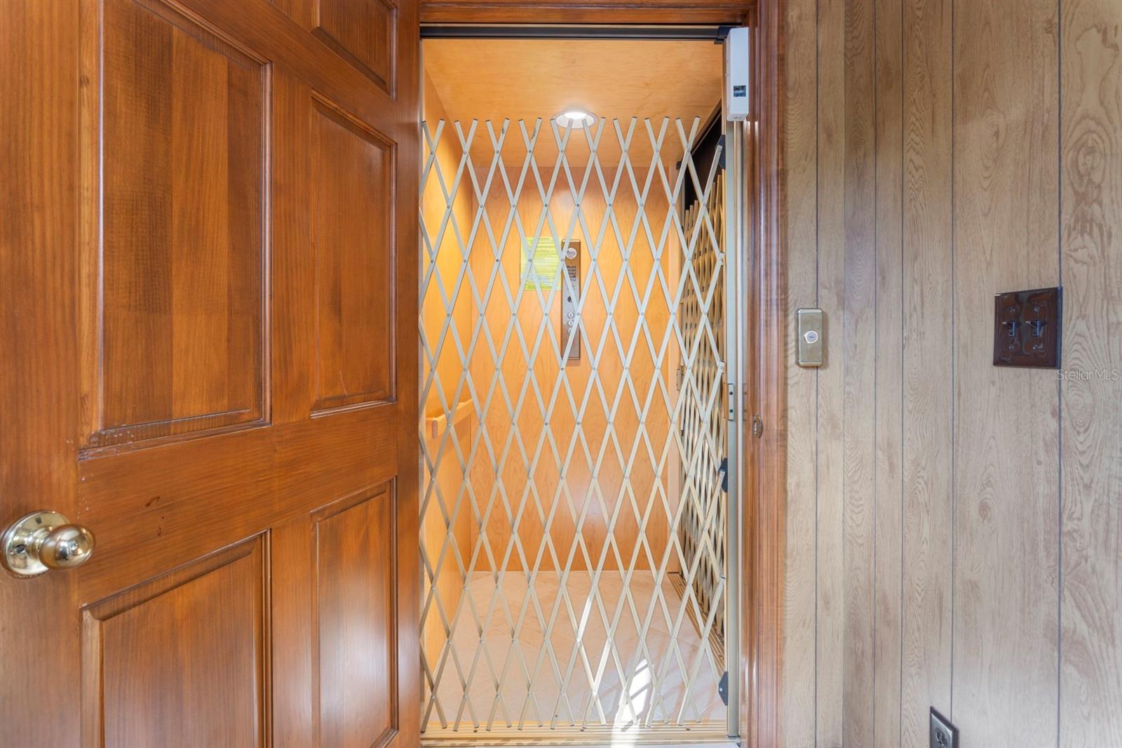 Image 13 of 32 For 4410 Clear Avenue