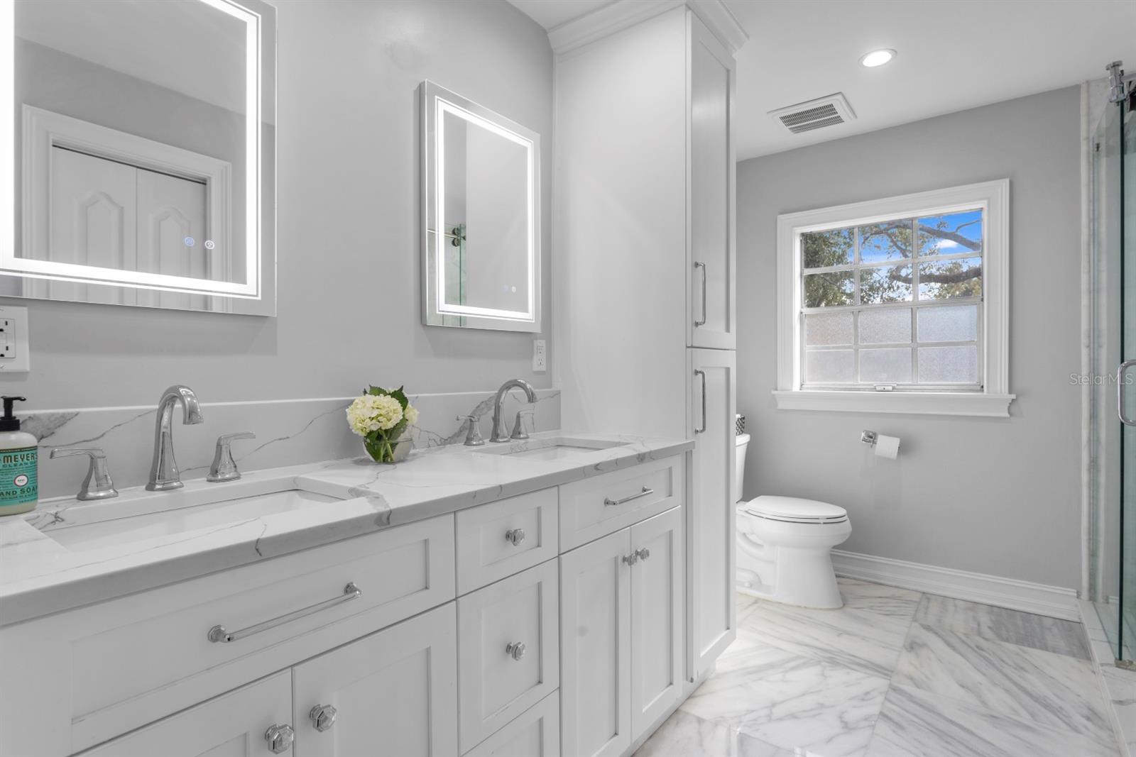 Image 27 of 32 For 4410 Clear Avenue